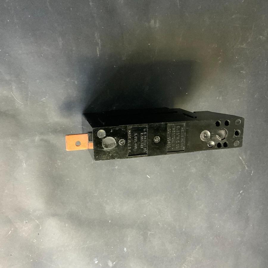 Used HEINEMANN X0411A-1-35A CIRCUIT BREAKER ($8 OBO)