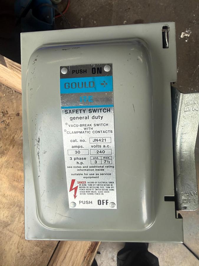 Used GOULD JN421 GENERAL DUTY SAFETY SWITCH