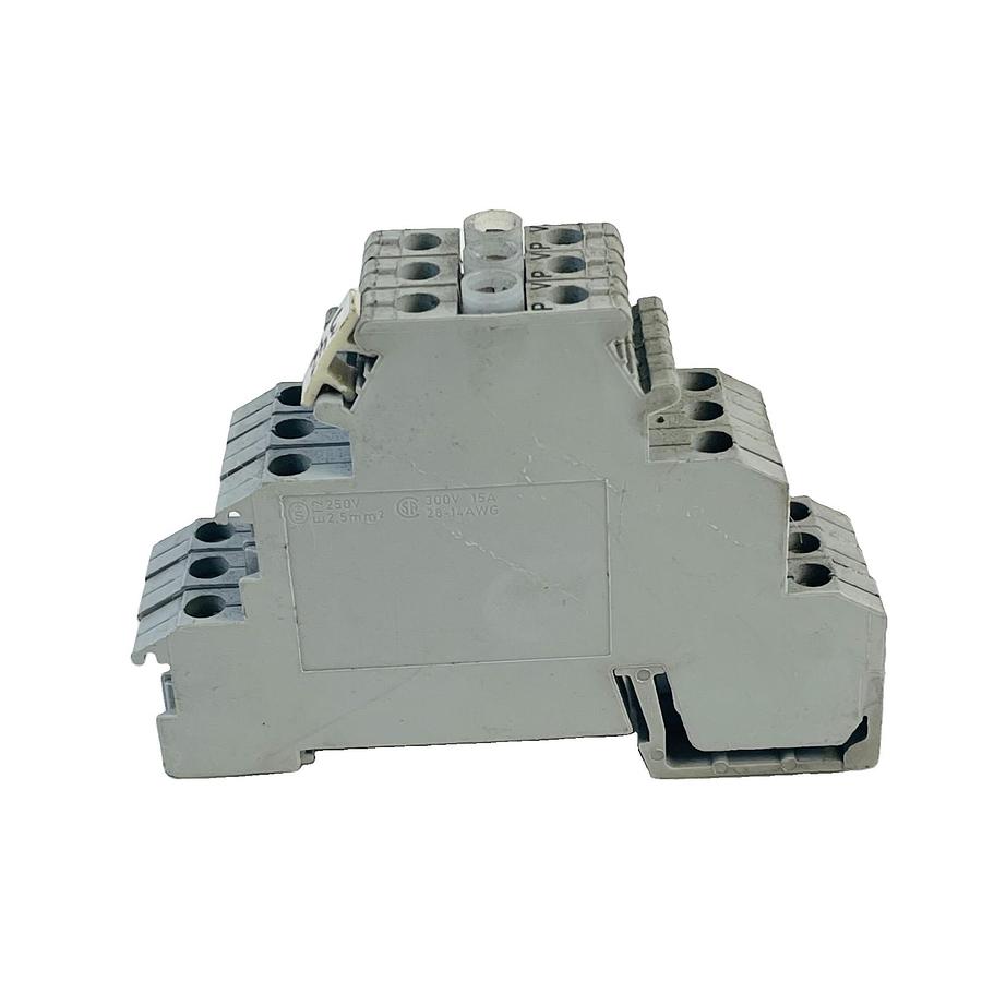 Used PHOENIX CONTACT DIKD 1,5 TRIPLE LEVEL SENSOR TERMINAL BLOCKS 300V 15A (12-PCS)