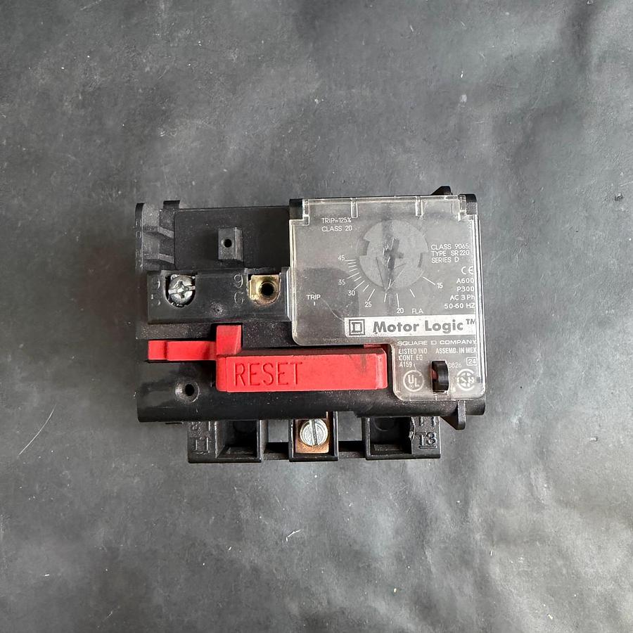 Used SQUARE D 9065SR220 MOTOR LOGIC OVERLOAD RELAY ($100 OBO)