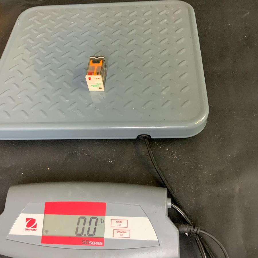 Used SCHNEIDER ELECTRIC 120VAC RELAY 50/60HZ ($20 OBO)