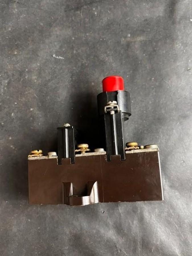 Used CUTLER-HAMMER 10176H137G OVERLOAD RELAY ($26 OBO)