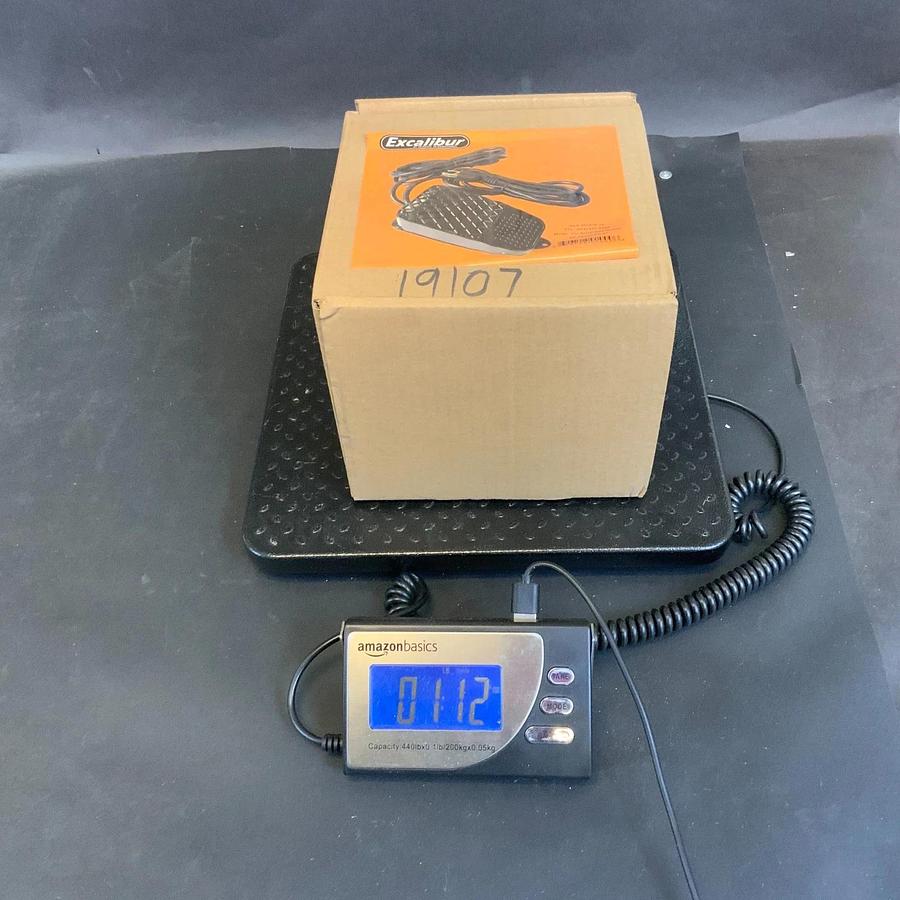 EXCALIBUR EX-01 SCROLL SAW ELECTRIC FOOT SWITCH FOR EX-16 AND EX-21 ($40 OBO)