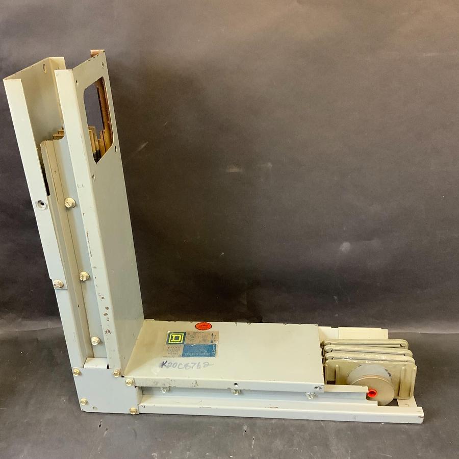 Used SQUARE D I-LINE AP304 90° ALUMINUM PLUG-IN BUSWAY ($500 OBO)