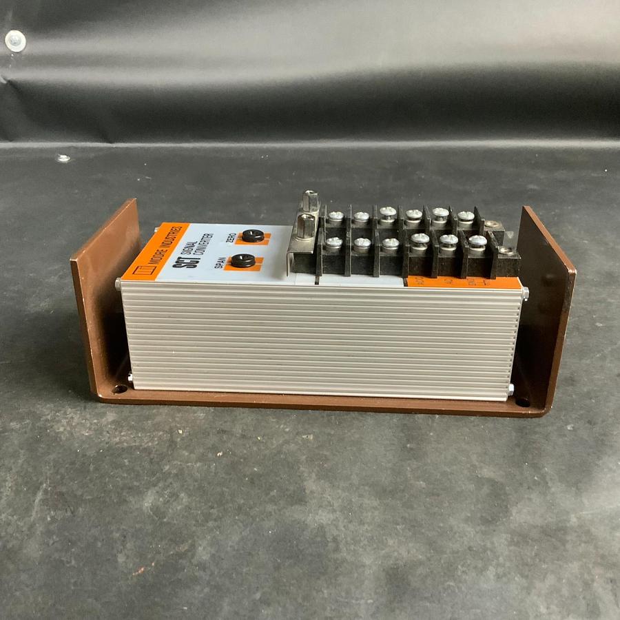 Used MOORE INDUSTRIES SCT/4-20MA/4-20MA/117AC SIGNAL CONVERTER ($30 OBO)