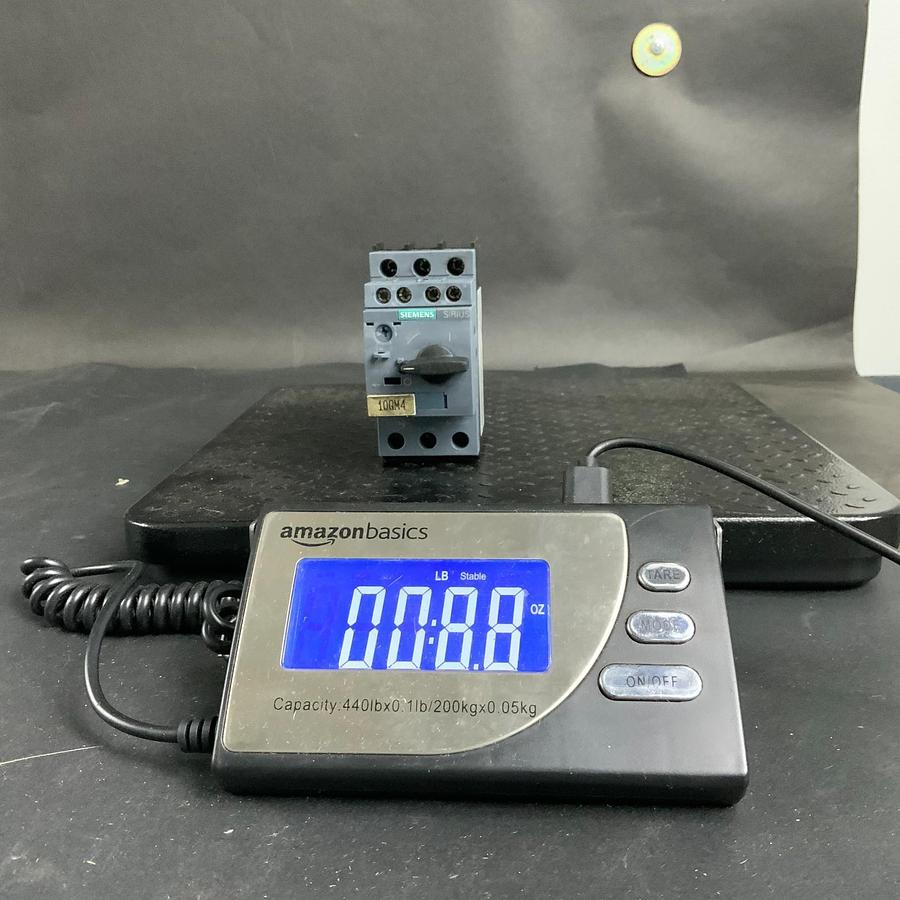 Used SIEMENS 3RV2011-0EA15 SIRIUS CIRCUIT BREAKER ($20 OBO)