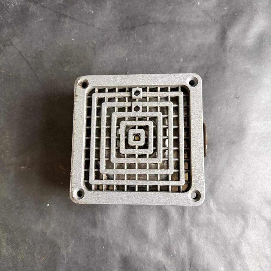 Used FEDERAL MODEL 350 VIBRATONE HORN ($50 OBO)