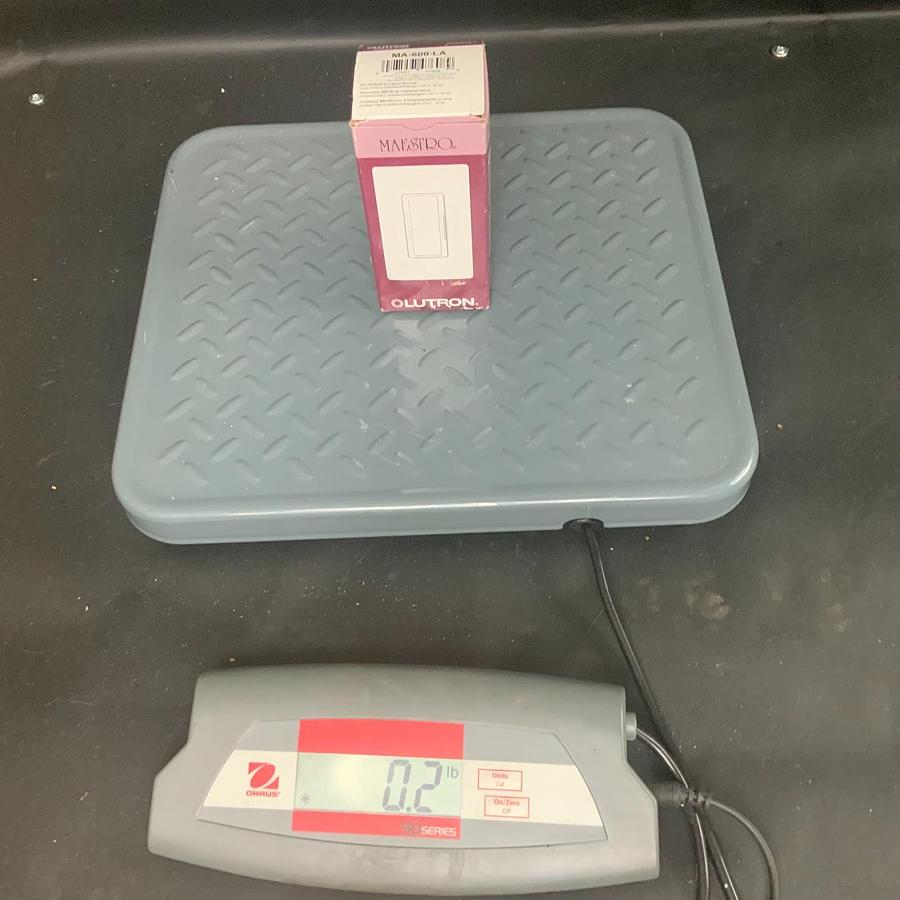 Used LUTRON MAESTRO MA-600-LA MULTI-LOCATION DIMMER ($14 OBO)