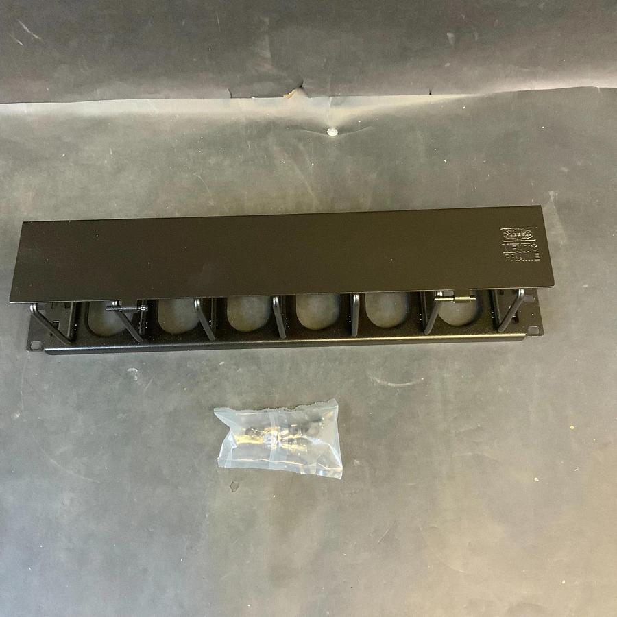 HUBBELL HC219CE3N NEXTFRAME CABLE MANAGEMENT PANEL ($20 OBO)