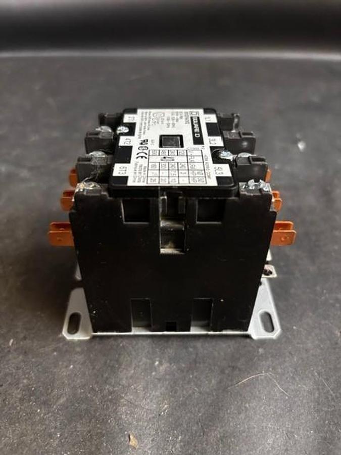 Used SQUARE D 8910DPA43V02 CONTACTOR ($50 OBO)