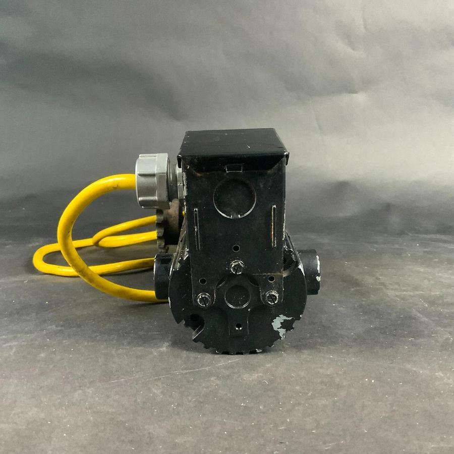 Used DAYTON 4Z136D PERMANENT MAGNET DC GEARMOTOR ($175 OBO)