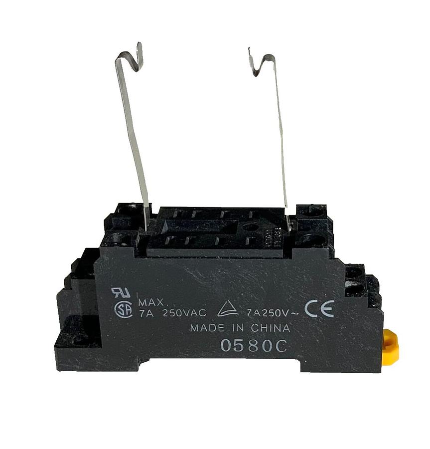 Used OMRON 2-M4X10 RELAY SOCKET 7A 250VAC INDUSTRIAL ELECTRICAL CONTROL COMPONENT