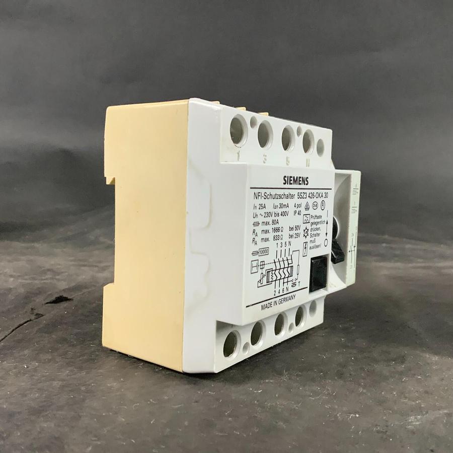 SIEMENS 5SZ3 426-OKA 30 - 4 POLE BREAKER ($60 OBO)