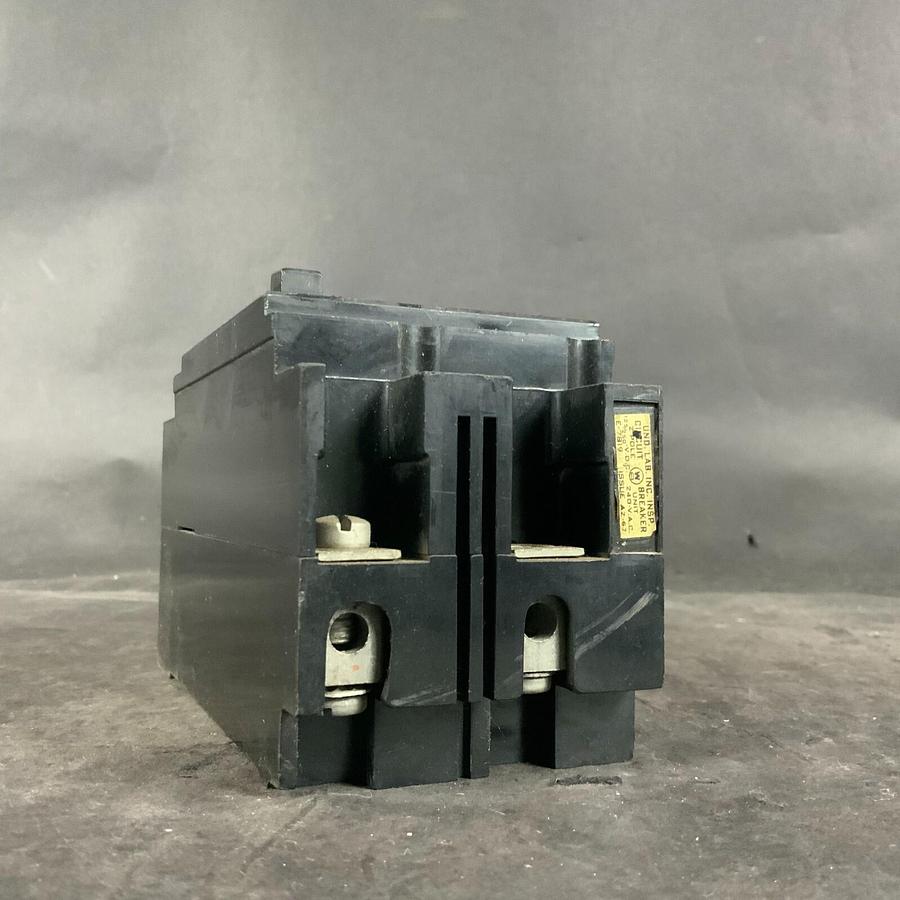 Used WESTINGHOUSE 532386A 2 POLE 50A CIRCUIT BREAKER ($25 OBO)
