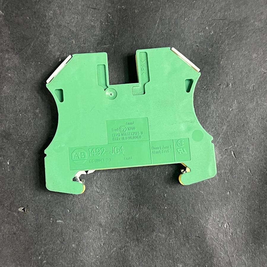 Used ALLEN BRADLEY 1492-JG4 TERMINAL BLOCK ($7 OBO)