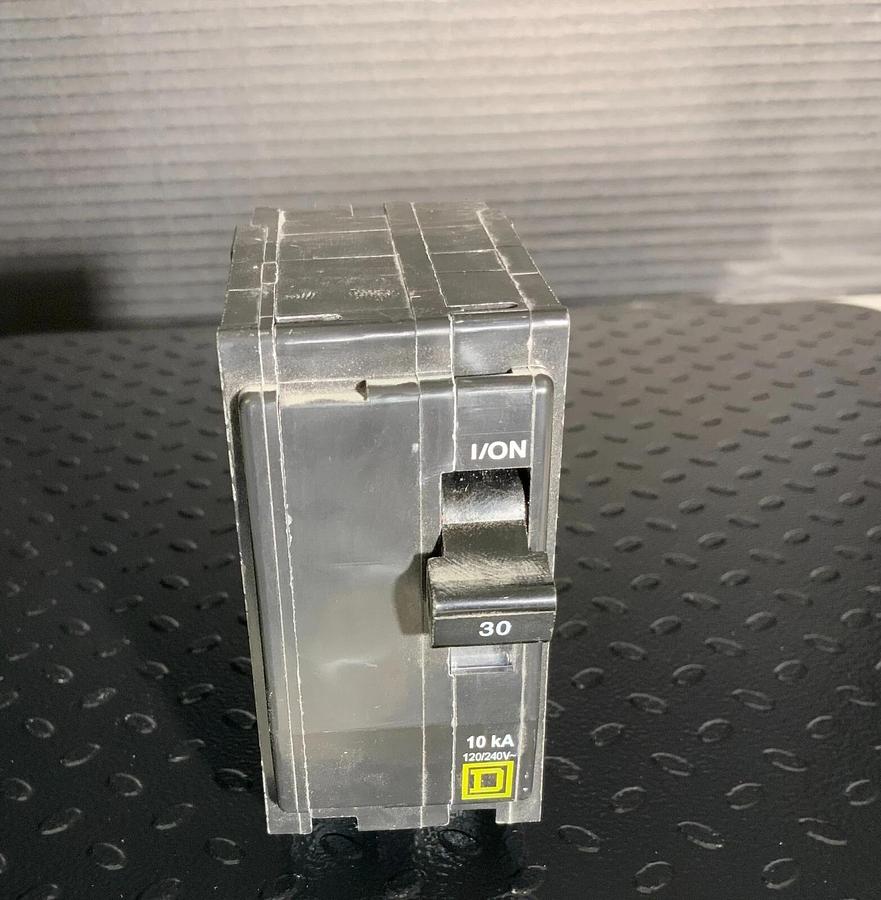 SQUARE D DP-4075 ($34.99 OBO)