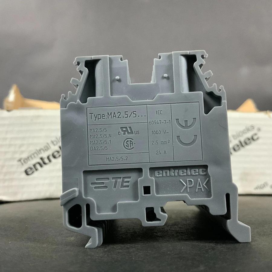 ENTRELEC TYPE MA2,5/5 TERMINAL BLOCK - QTY 50 ($40 OBO)