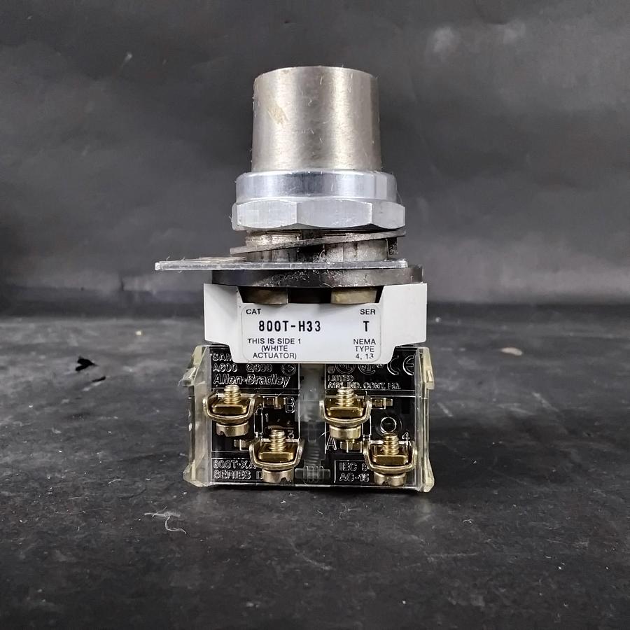 Used ALLEN BRADLEY 800T-H33 SERIES T SELECTOR SWITCH ($20 OBO)