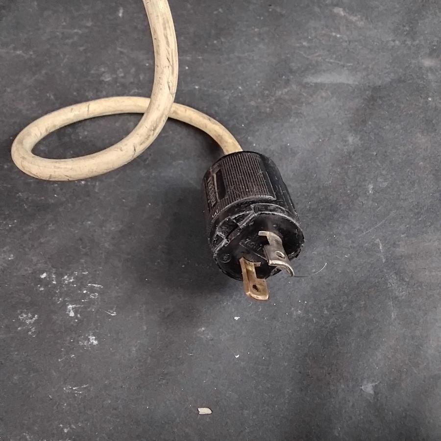Used OMRON STI 44507-0080 SAFETY INTERLOCK SWITCH ($35 OBO)