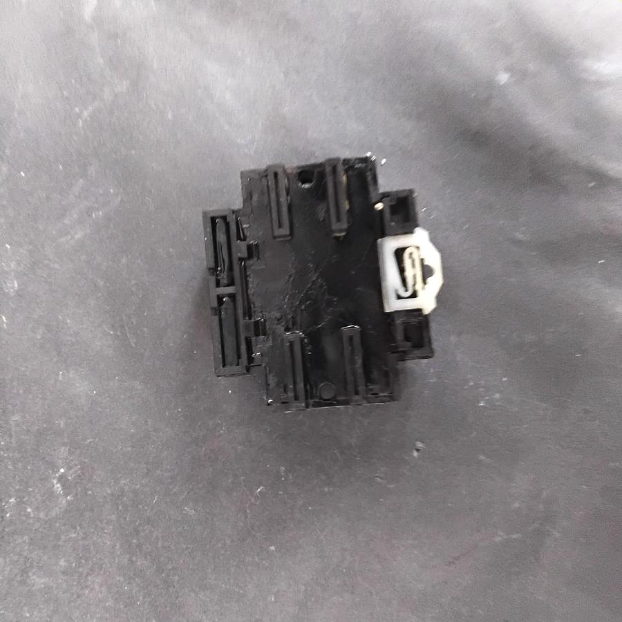 Used CUSTOM CONNECTOR OT11-PC RELAY SOCKET ($7 OBO)