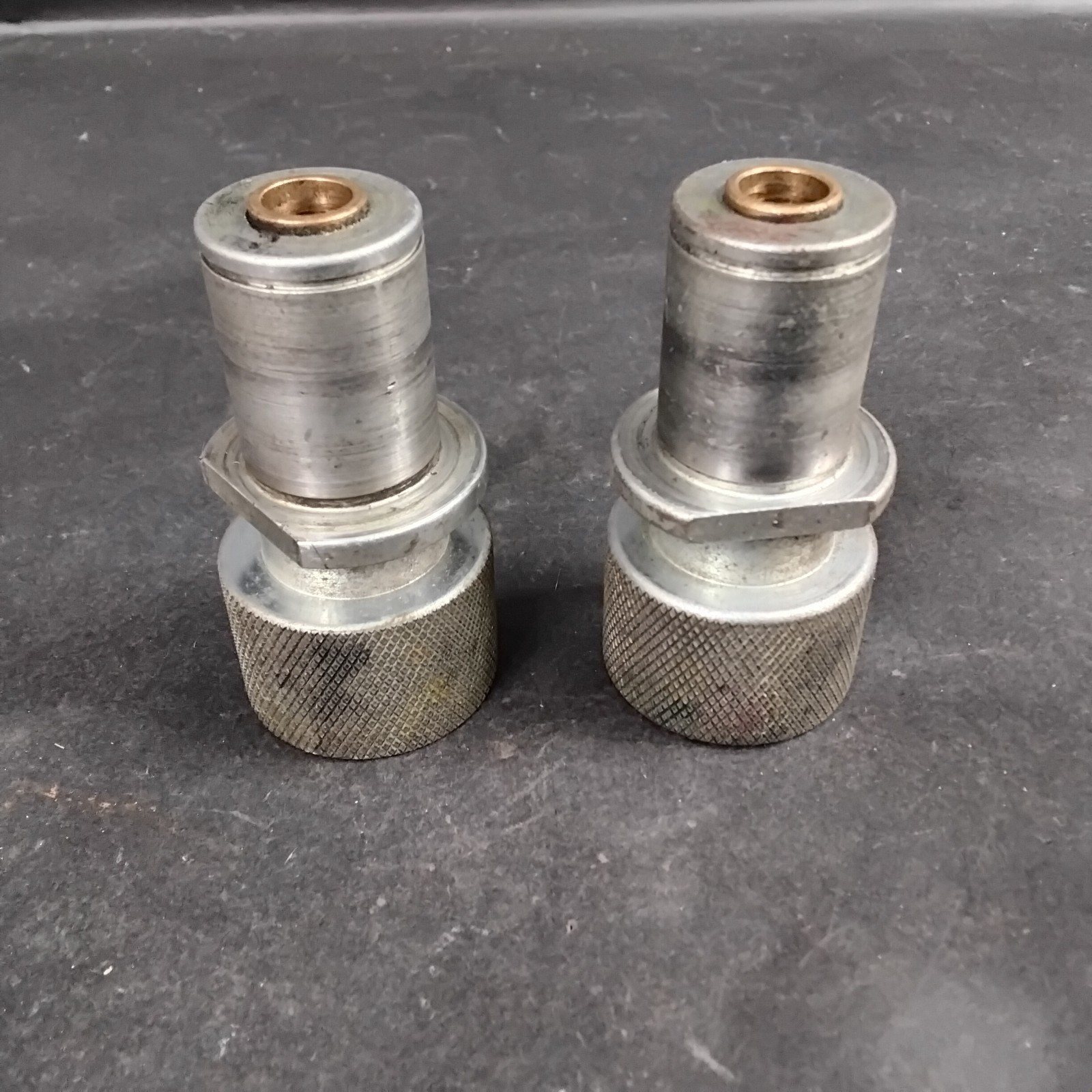 Used STAINLESS STEEL HYDRAULIC QUICK COUPLERS - GROUP OF 2 ($17 OBO)