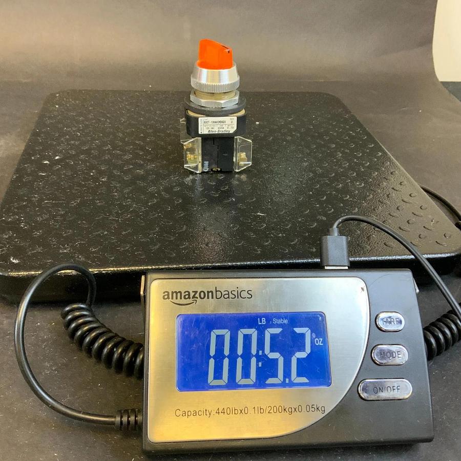 Used ALLEN BRADLEY 800T-10HAH2KB6DX SELECTOR SWITCH ($30 OBO)