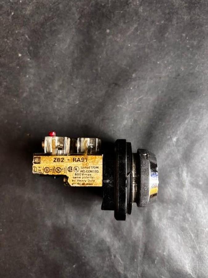 Used TELEMECANIQUE ZB2-RA91 PUSHBUTTON SWITCH ($12 OBO)