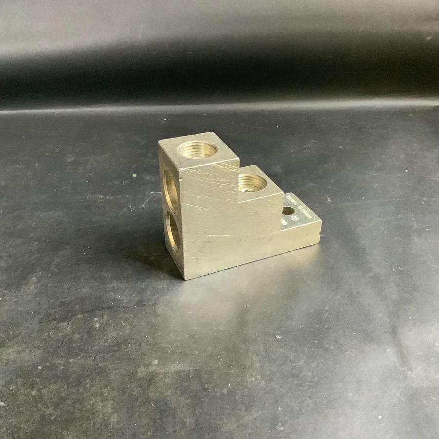 Used BRUMALL 600T-2 ALUMINUM PANELBOARD LUG ($20 OBO)