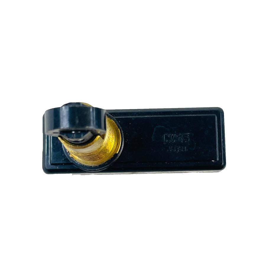 Used NAIS AM110811K THREADED BUSHING ROLLER PLUNGER MICRO SWITCH 15A 480V