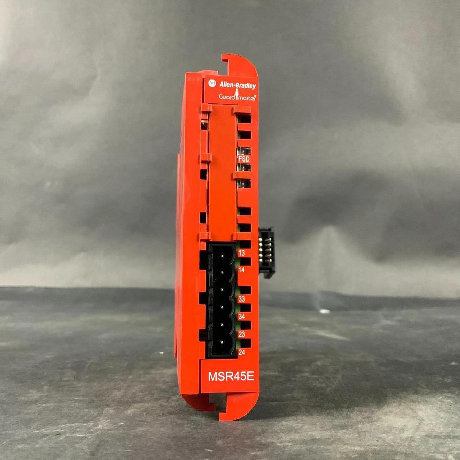 Used ALLEN BRADLEY GUARD MASTER 440R-P4NANS EXTENSION MODULE ($45 OBO)