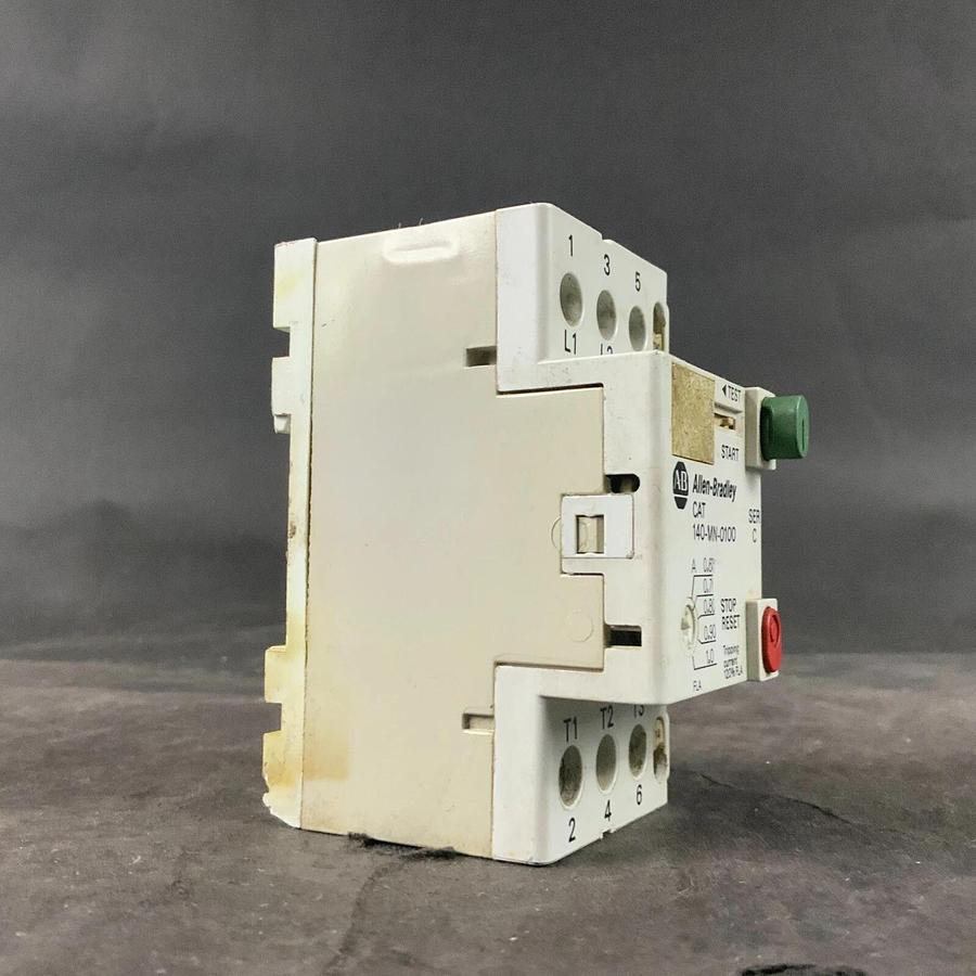 Used ALLEN BRADLEY 140-MN-0100 MANUAL STARTER ($20 OBO)
