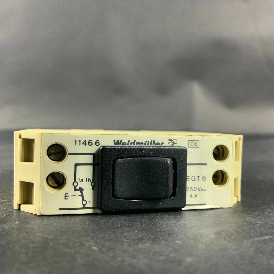 Used WEIDMULLER EGT 6 DIGITAL SIGNALING SWITCH ($25 OBO)