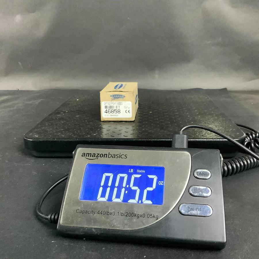 Used BANNER QMT42VP6AFV400Q ADJUSTABLE FIELD SENSOR ($60 OBO)