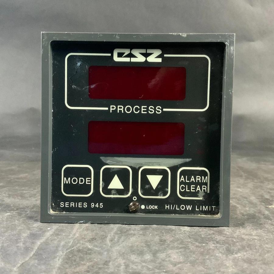Used WATLOW P45A-1CAZ-AJAJ TEMPERATURE CONTROLLER ($145 OBO)