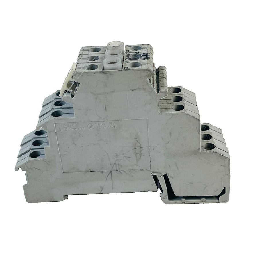 Used PHOENIX CONTACT DIKD 1,5 TRIPLE LEVEL SENSOR TERMINAL BLOCKS 300V 15A (12-PCS)