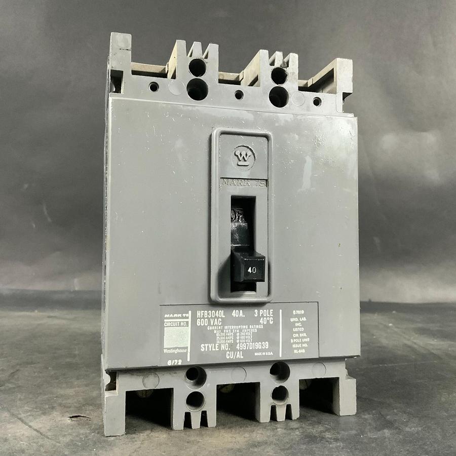 Used WESTINGHOUSE HFB3040L CIRCUIT BREAKER ($40 OBO)