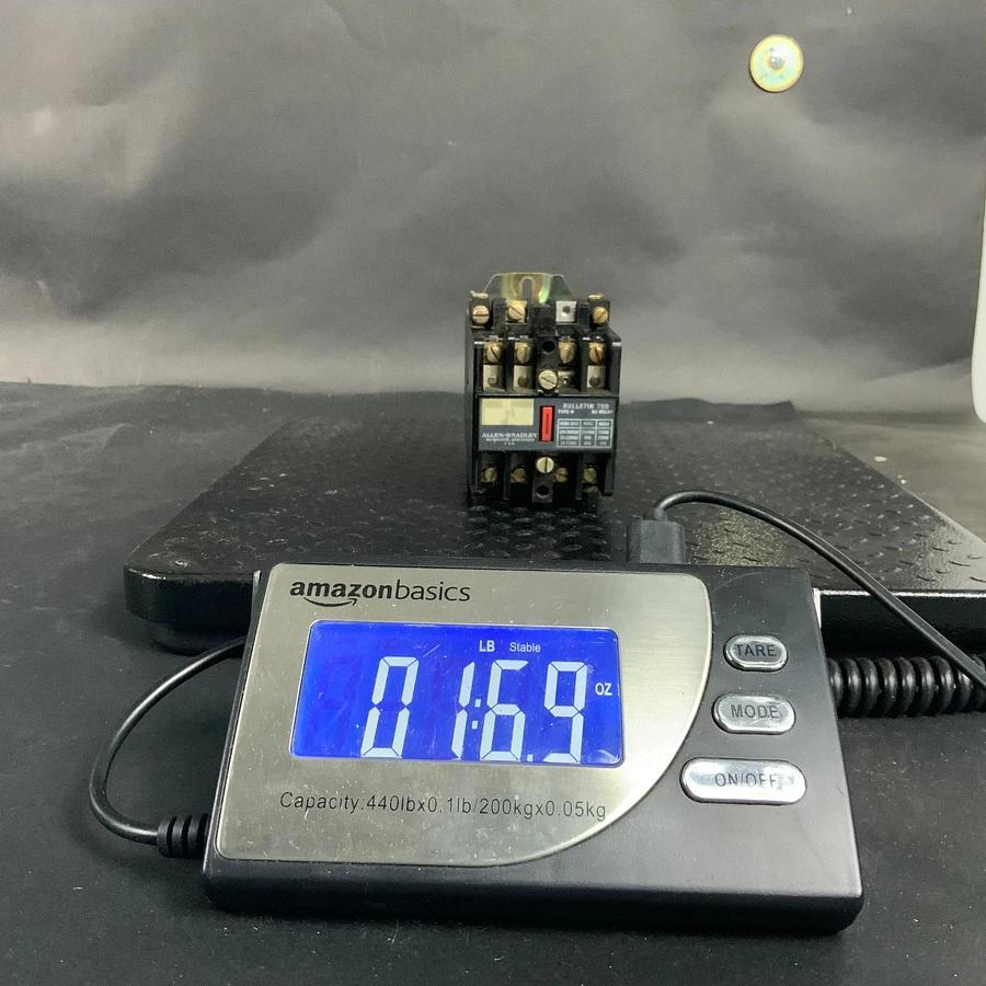 Used ALLEN BRADLEY 700-N400A1 SERIES C CONTROL RELAY ($25 OBO)