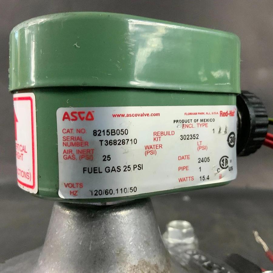 Used ASCO 8215B050 SOLENOID VALVE ($170 OBO)
