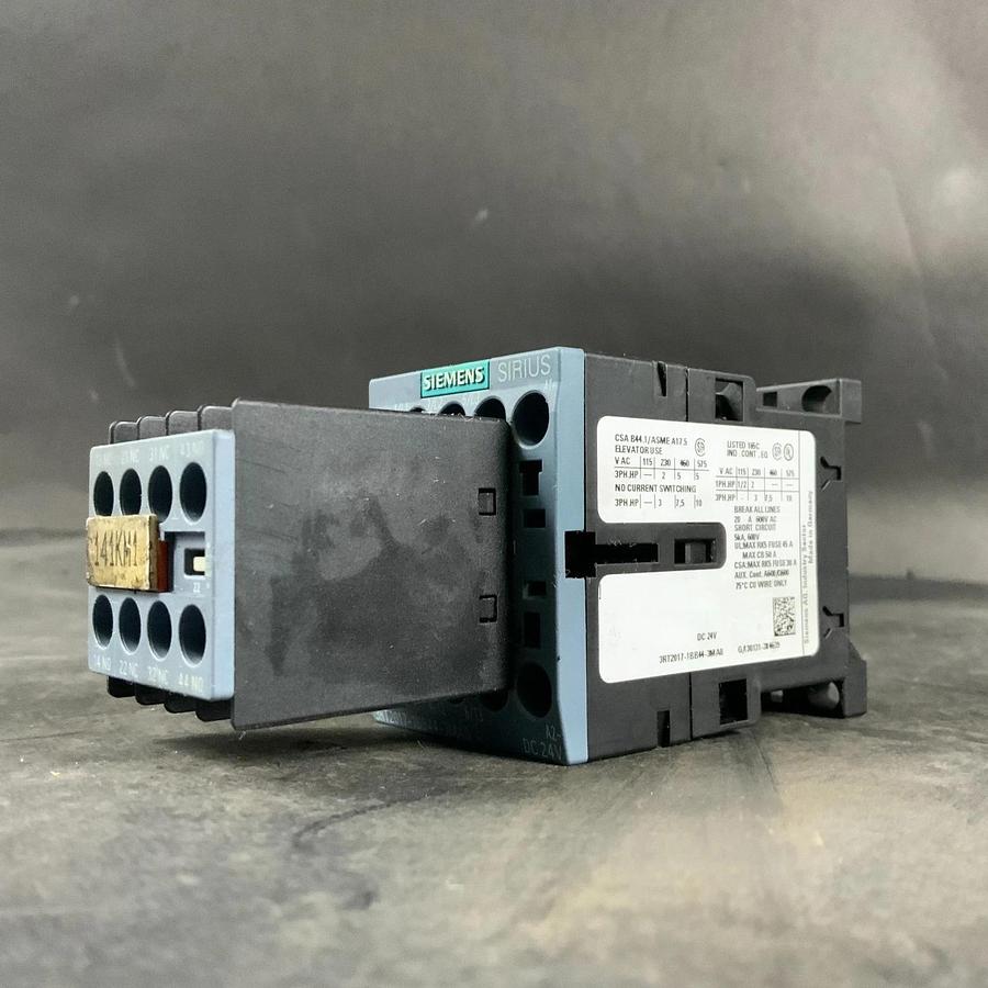 Used SIEMENS 3RT2017-1BB44-3MA0 POWER CONTACTOR W/ AUX ($40 OBO)