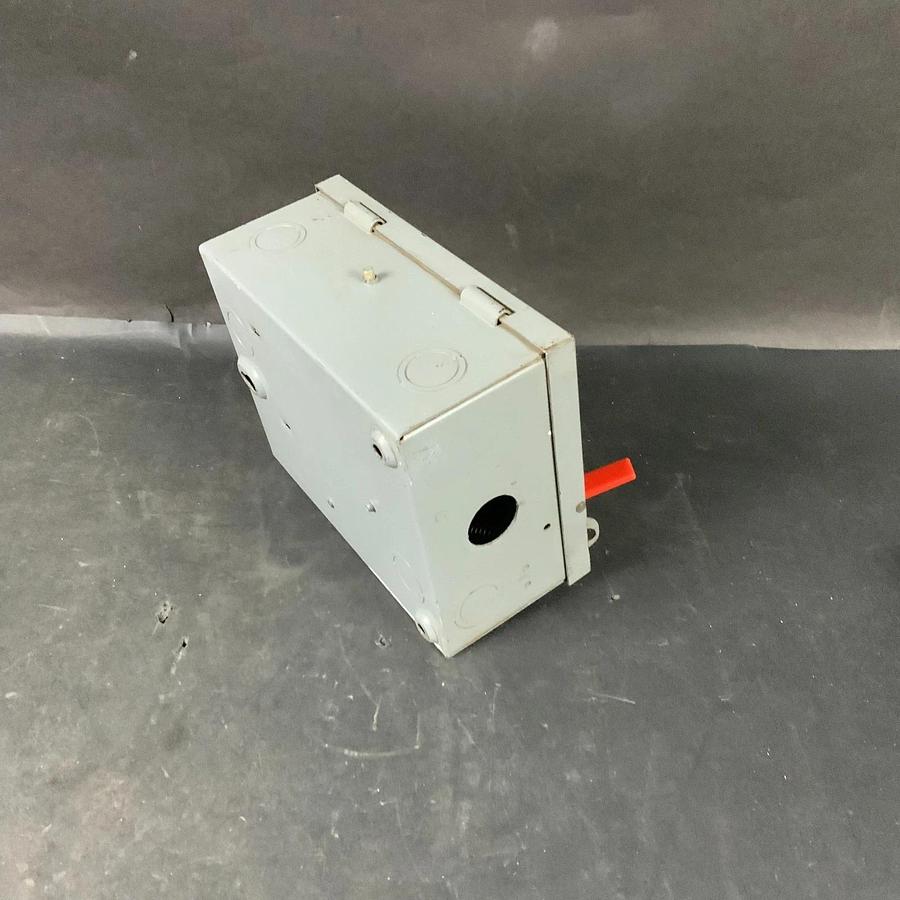 Used CUTLER HAMMER 4144H301 SAFETY SWITCH ($50 OBO)