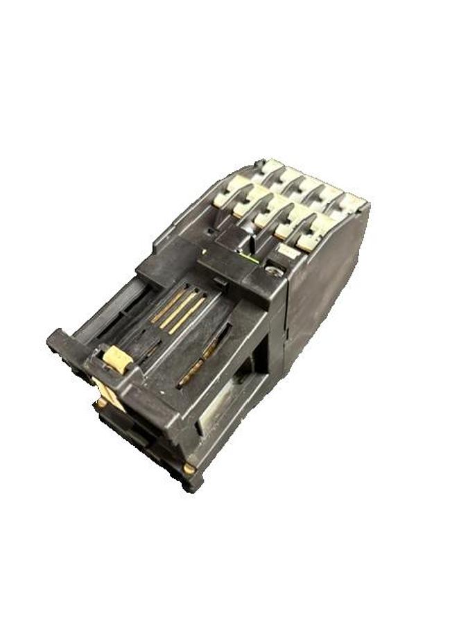 Used SIEMENS 3TH4391-0B CONTACTOR