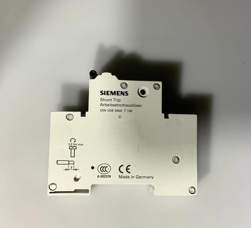 Used SIEMENS 5ST3030 ($16.99  OBO)