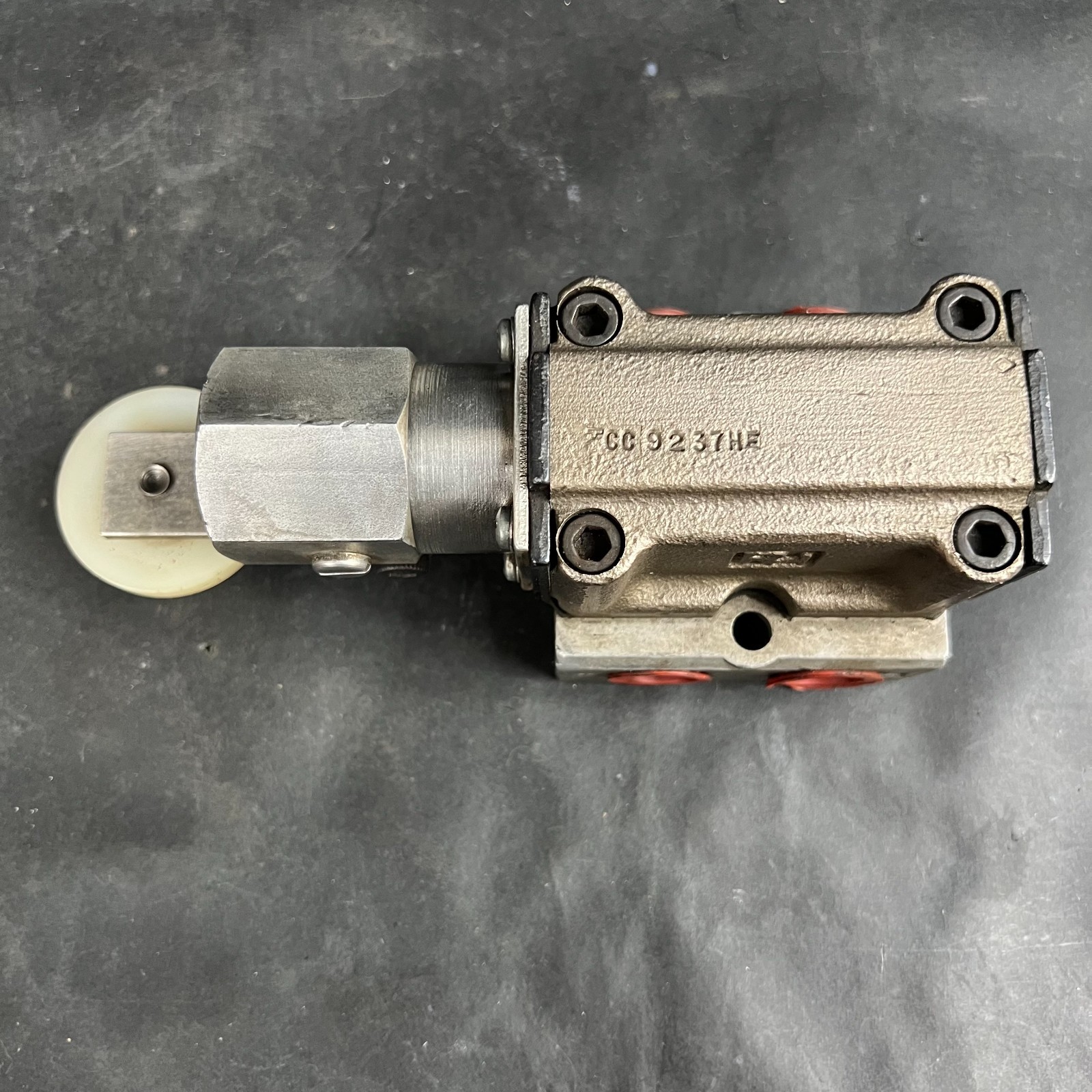 Used PH CC925THE ROLLER LEVER VALVE ($80 OBO)