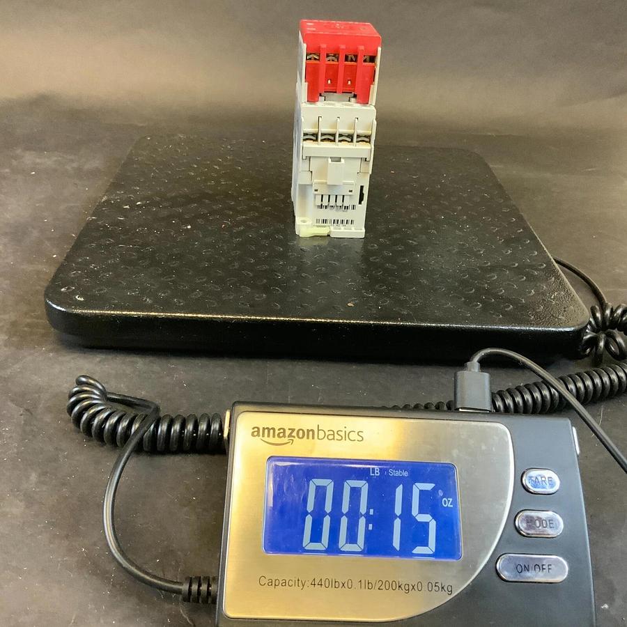 Used ALLEN BRADLEY 700S-CF530EJC SAFETY CONTROL RELAY ($25 OBO)