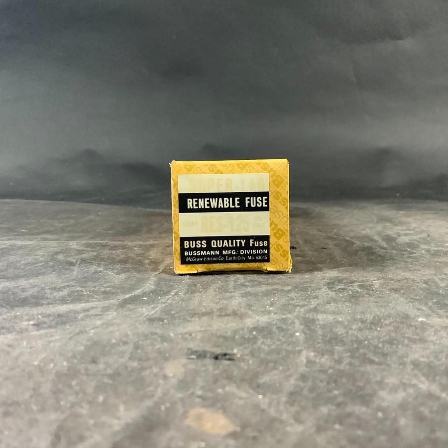 BUSSMANN RES-125-NSB FUSES ($25 OBO)