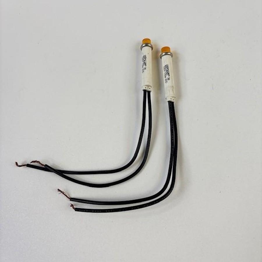 Used LEECRAFT TINEON 3600 AMBER INDICATOR LIGHTS 2PCS