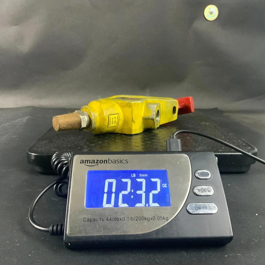 Used ROSS CONTROLS Y1523C4002 MANUAL LOCKOUT VALVE ($45 OBO)