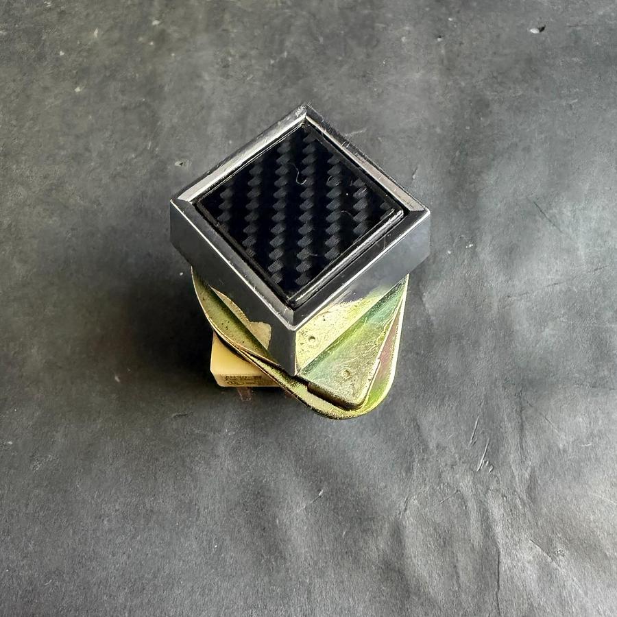 Used FUJI ELECTRIC AH30-SF BLACK PUSHBUTTON