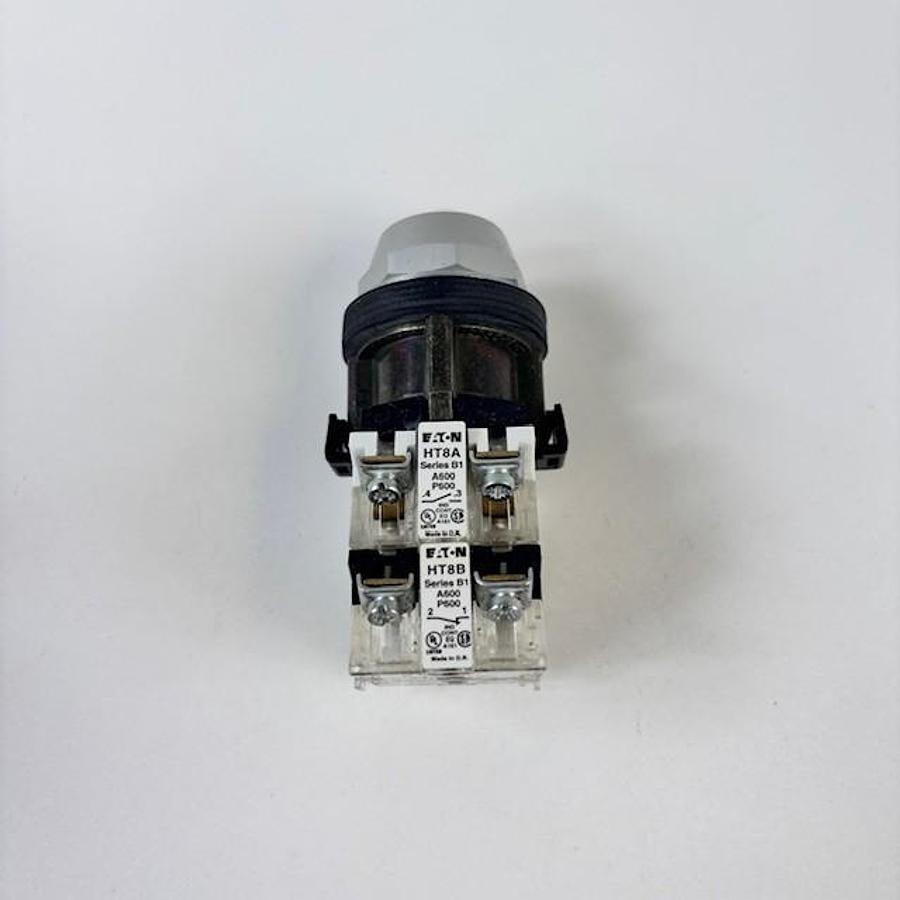 Used EATON HT8AARF1Q1 RED PUSHBUTTON