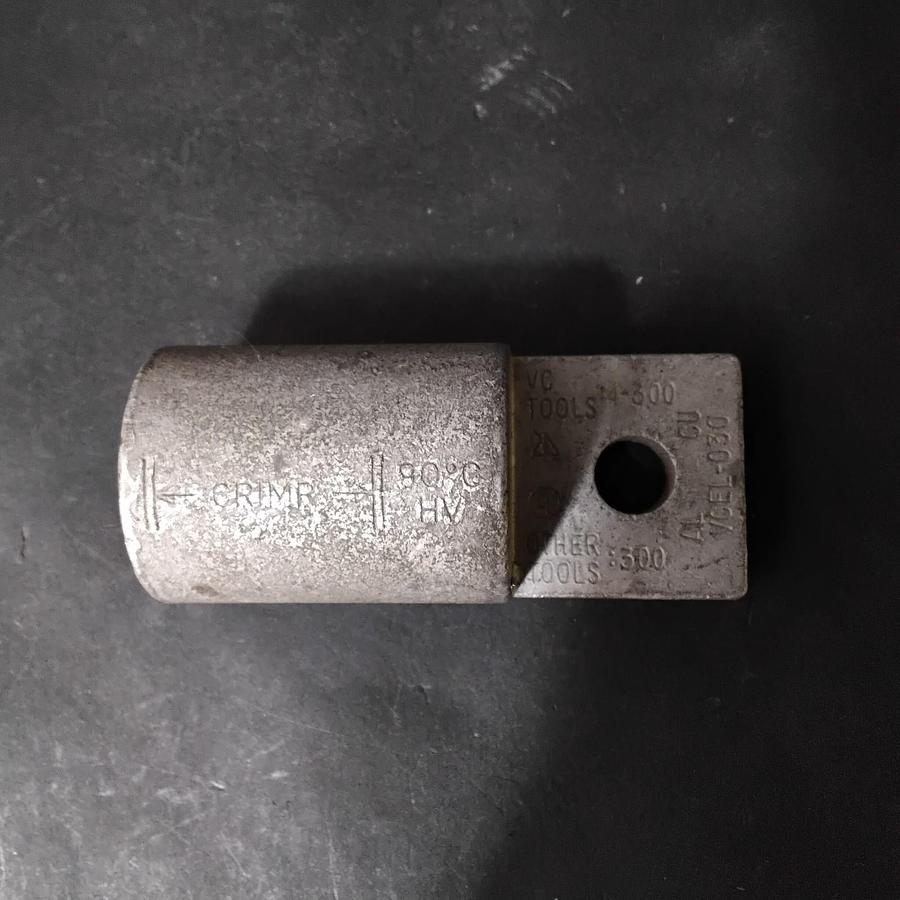 Used HUBBELL VCEL-030 ALUMINUM COMPRESSION LUG CONNECTOR ($10 OBO)